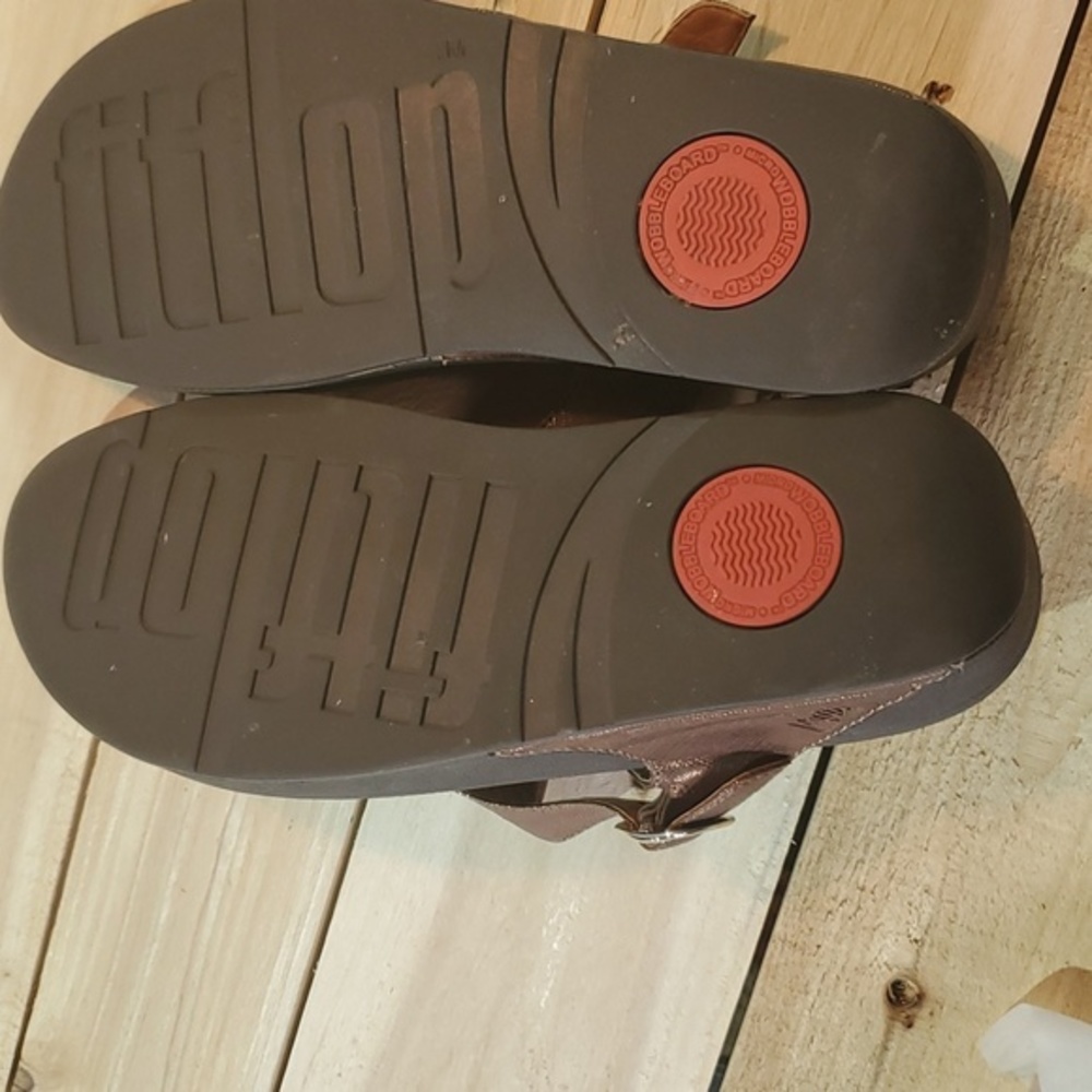 Fit Flops‎ - Picture 4 of 8
